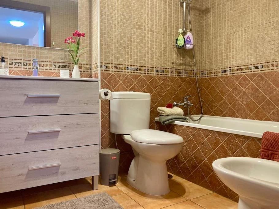 Precioso Apto 4 Pers, 2 Piscinas, Fibra Optica Appartamento *